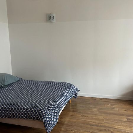 Paris Eiffel Tower Et Disney Apartments, Parkings Gratuits Et Securises, 10 Minutes Metro To Paris Ножан-сюр-Марн Экстерьер фото